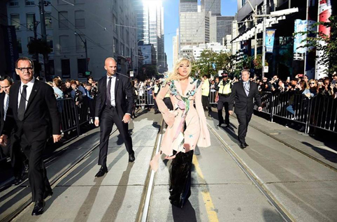 Лейди Гага си дава почивка от музикалната сцена