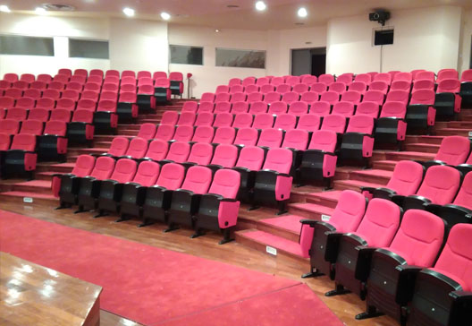 Скандал с масово преписване в гърцки университет, разследват 106 студенти