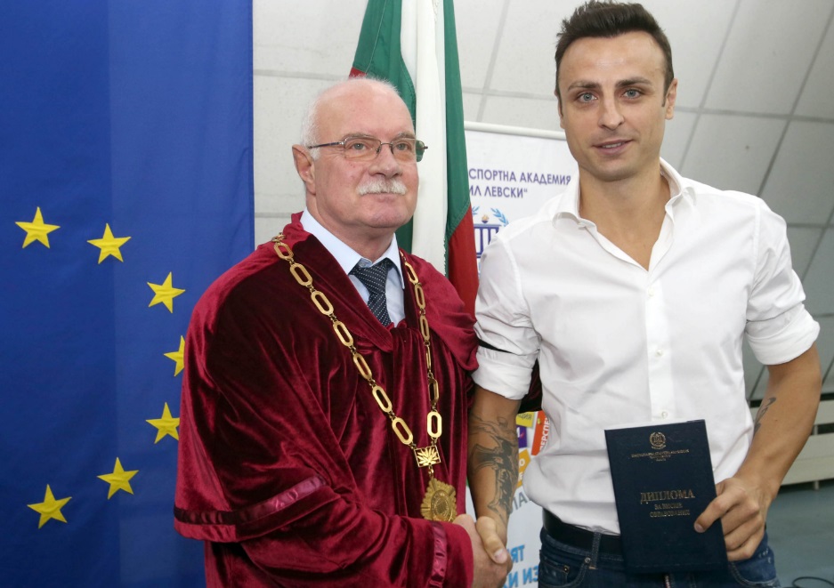 Бербатов – шеф на БФС или министър