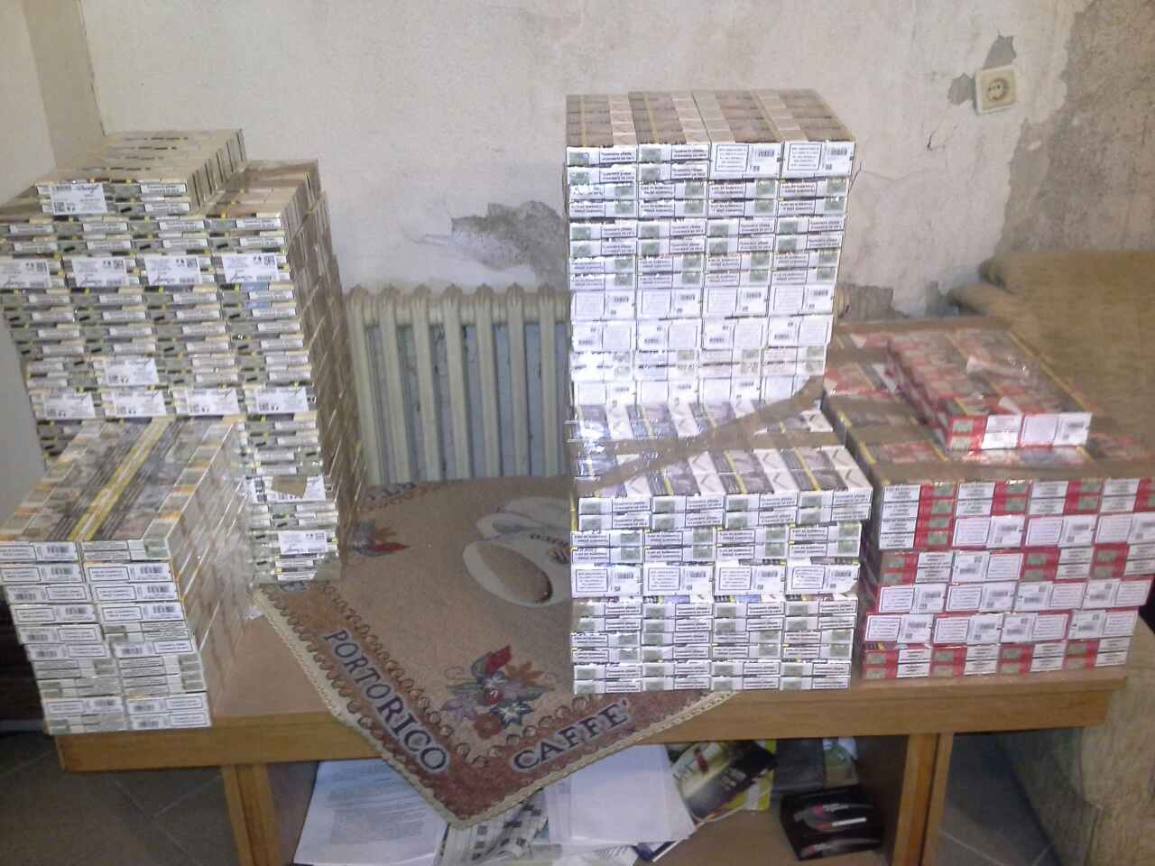 Митничари заловиха 40 000  контрабандни цигари под тоалетни чинии