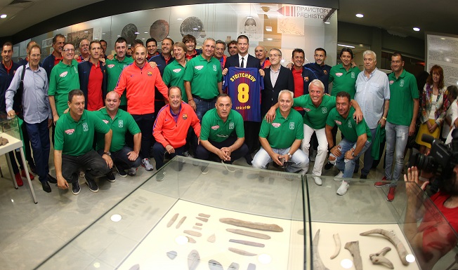 Стоичков запозна "Дрийм тима" на "Барселона" със Стара Загора (СНИМКИ)