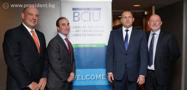 Президентът Радев призова американския бизнес да инвестира повече в България