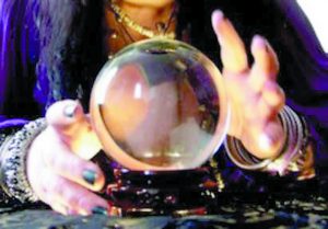 Условна присъда за врачка, „разваляла любовна магия” срещу пари