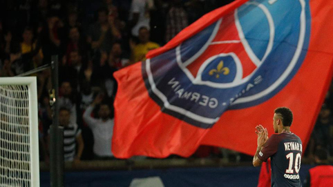 Напрежение в ПСЖ, Емери е на дузпата