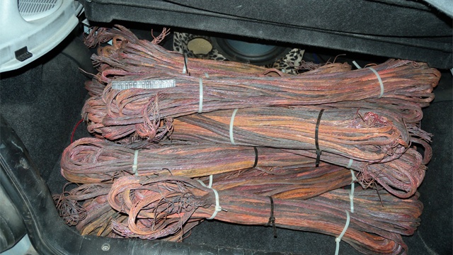 Откраднаха медни кабели и трансформатори за 14 000 лв. от склад 