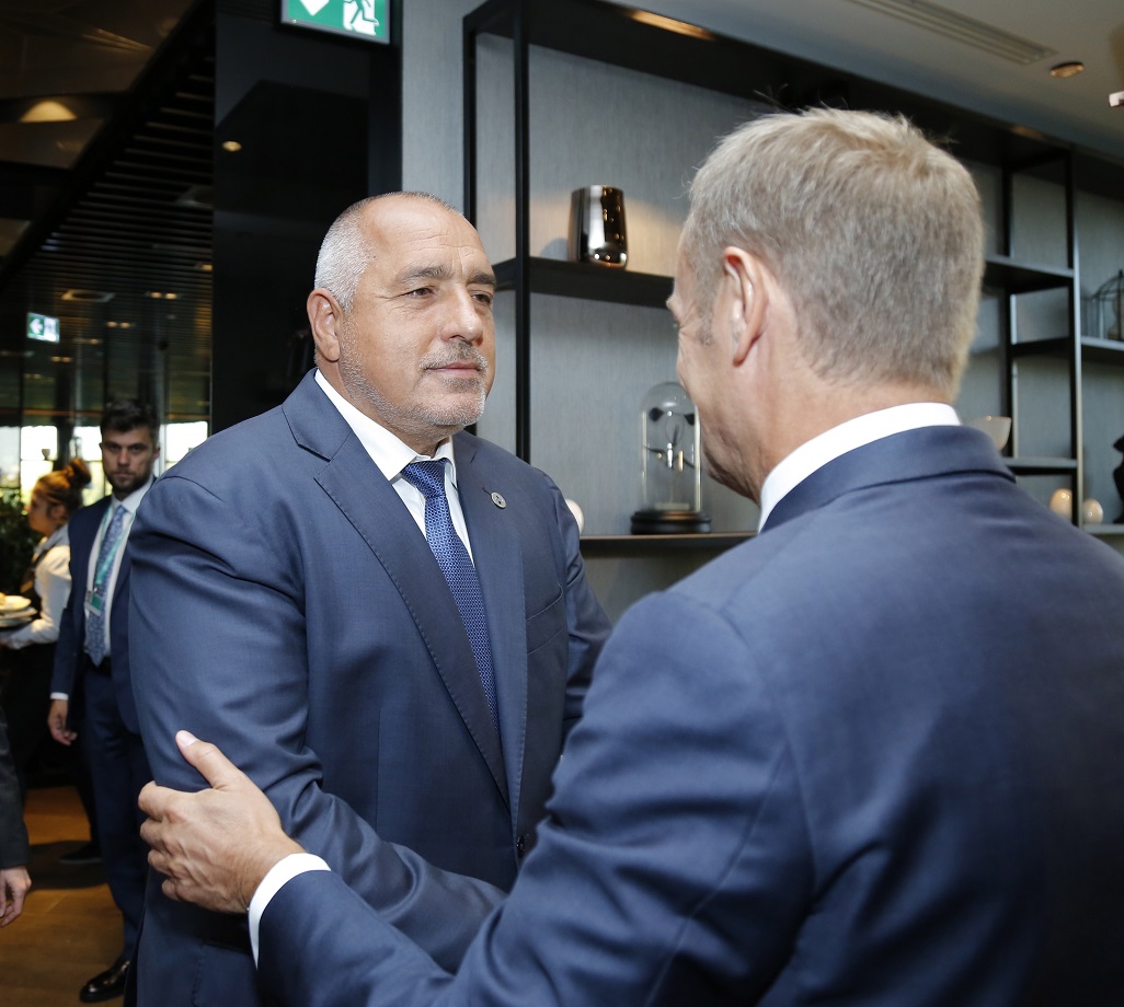 Туск към Борисов: България е лидер и аз виждам усилията, които лично ти полагаш