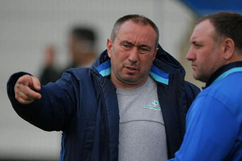 Стоилов: Радостно е, че „Астана“ удължи серията у дома