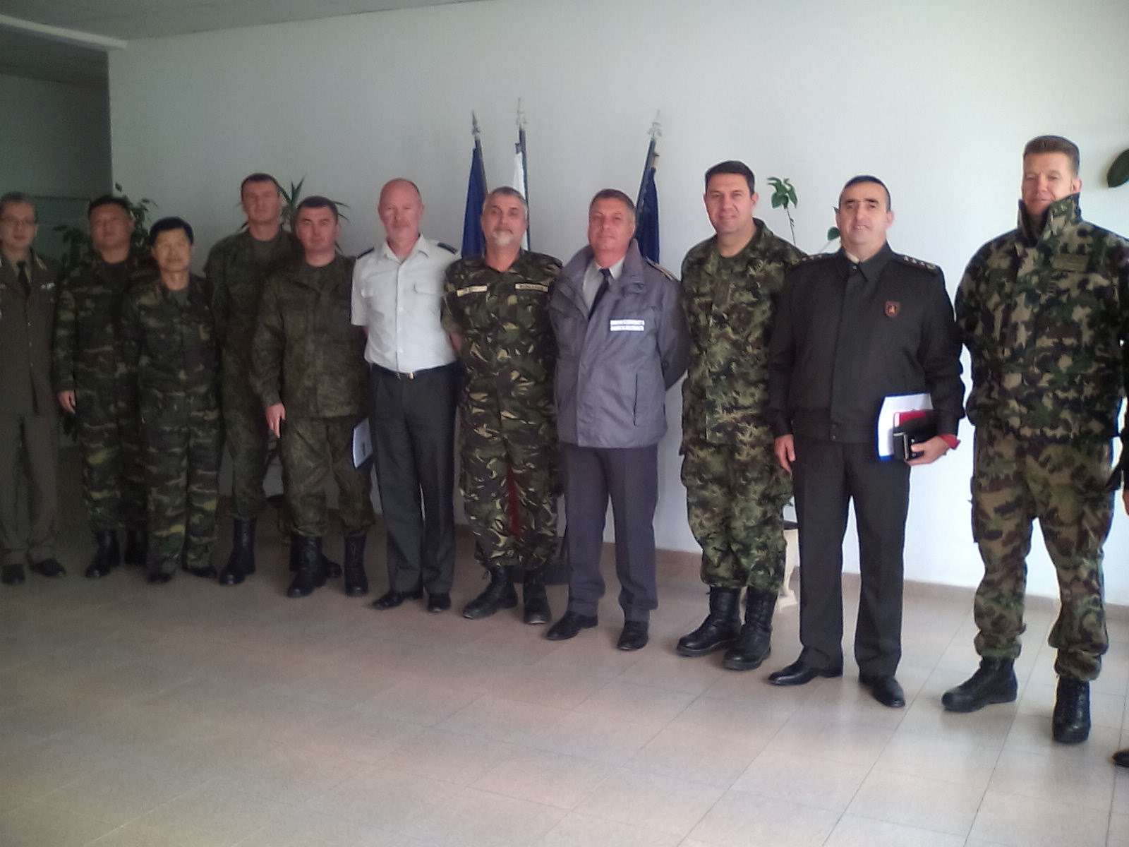 Военни аташета наблюдаваха учения на спасители в Монтана