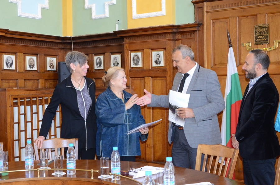 Най-доброто от американската сцена за съвременен танц идва в Пловдив и България за първи път през 2018 г.