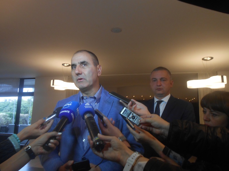 Цветанов: Трябват радикални промени на някои места в ГЕРБ