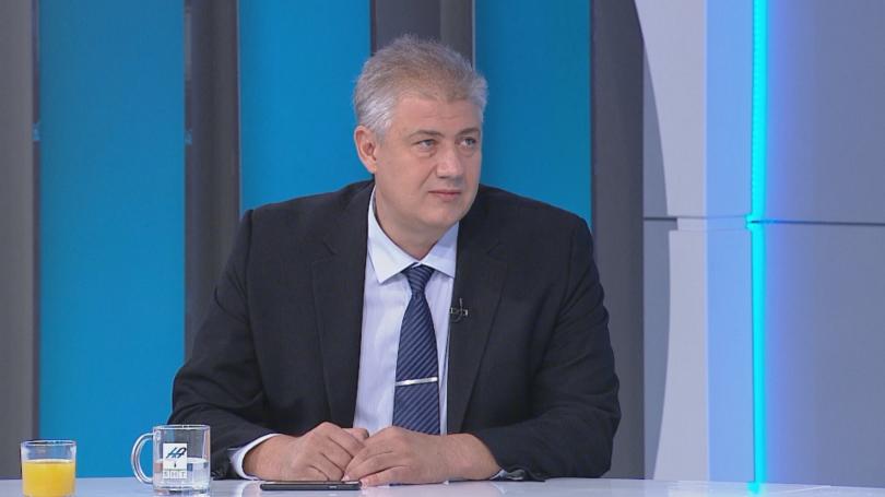 Проф. Асен Балтов: Лекарските екипи са претоварени, понякога се греши