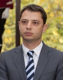 ГЕРБ-Шумен зад Делян Добрев