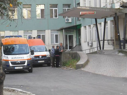 Изолация за овчар, съмняват се, че е заразен с антракс