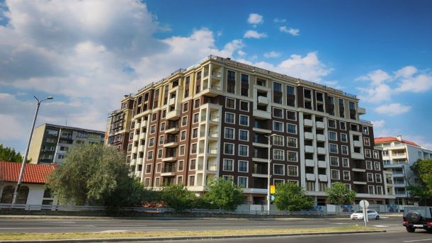 Новодомци от Бургас плащат такса за обслужване на общите части