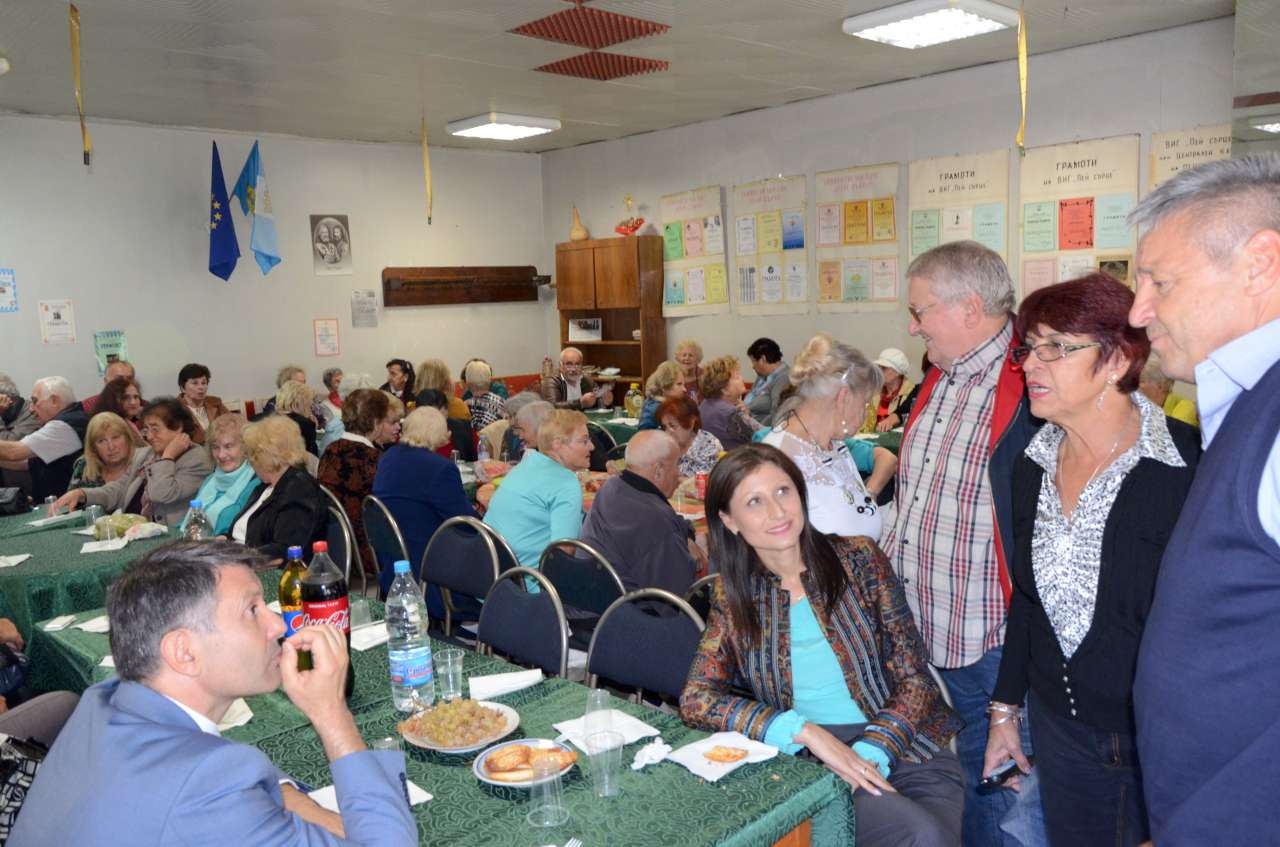 Градски турнири по шах, табла и карти между пенсионерските клубове ще правят в Пловдив