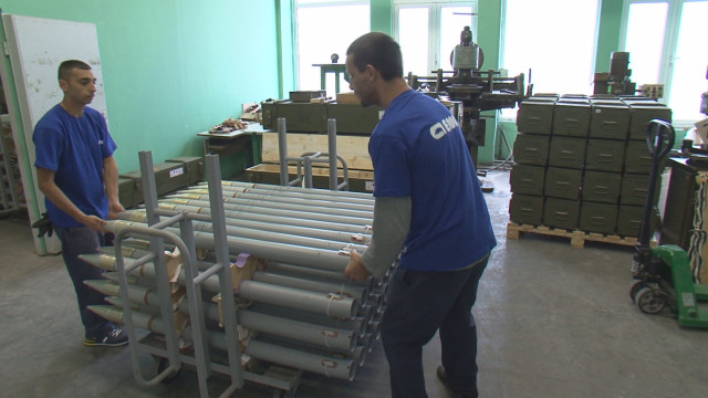 Държавата връща лиценза на оръжейното предприятие "Емко"