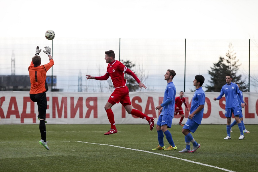 Китайски пари за родните грандове