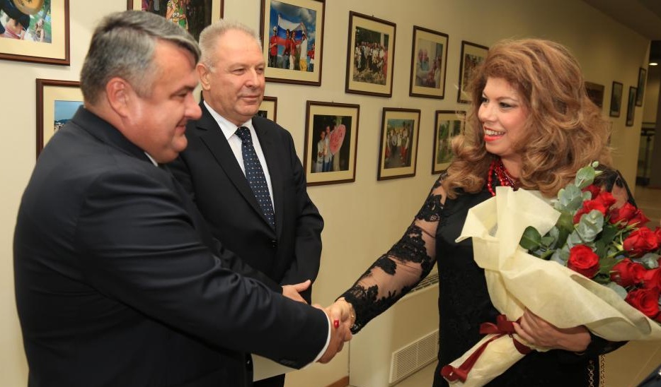 Илияна Йотова: Солидарността и милосърдието сближават хората и преодоляват границите