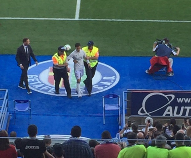 "Барса" иска дузпи, а Роналдо търси... Роналдо