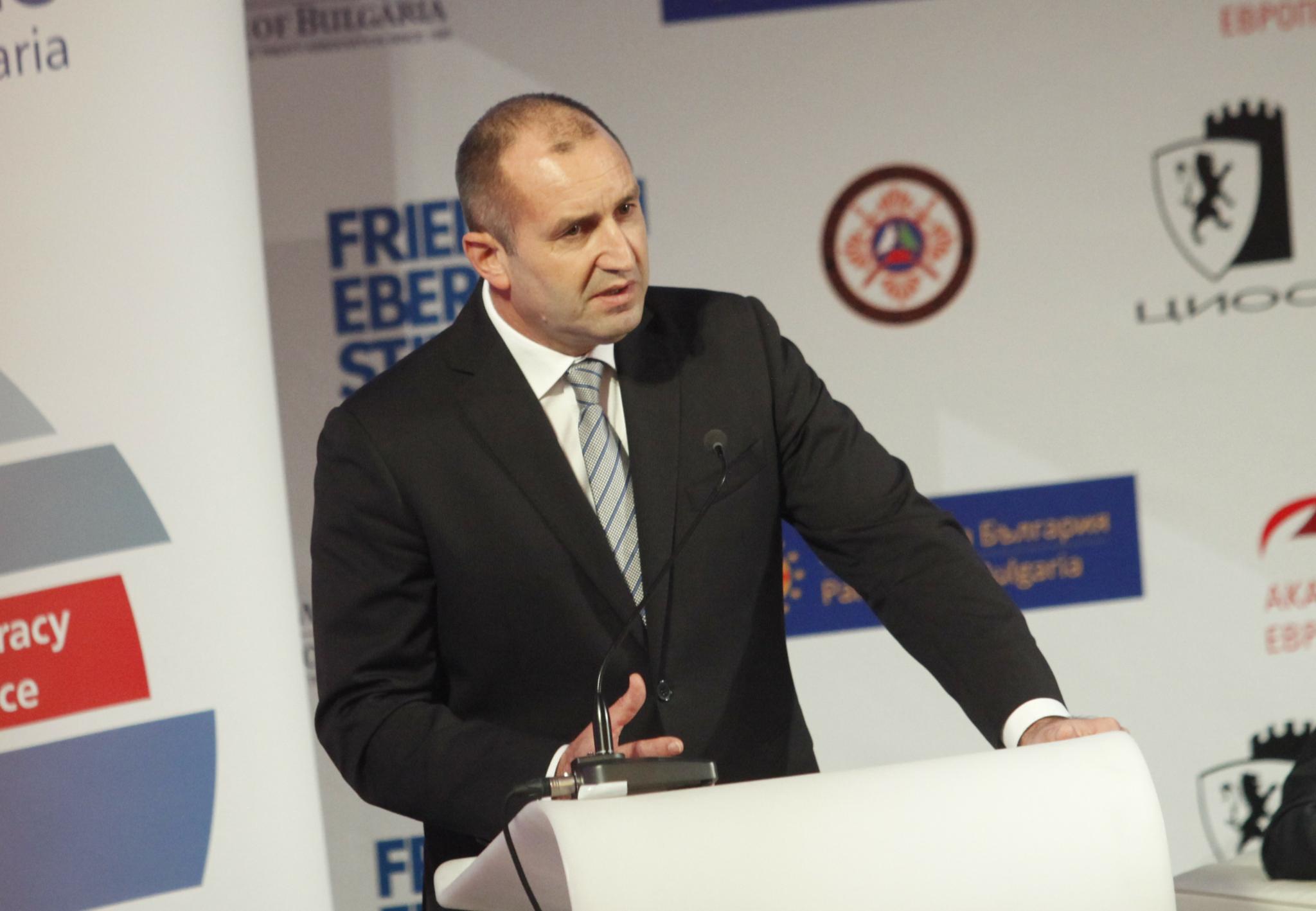 Румен Радев:  Военната мощ да стане фактор на външната политика на ЕС