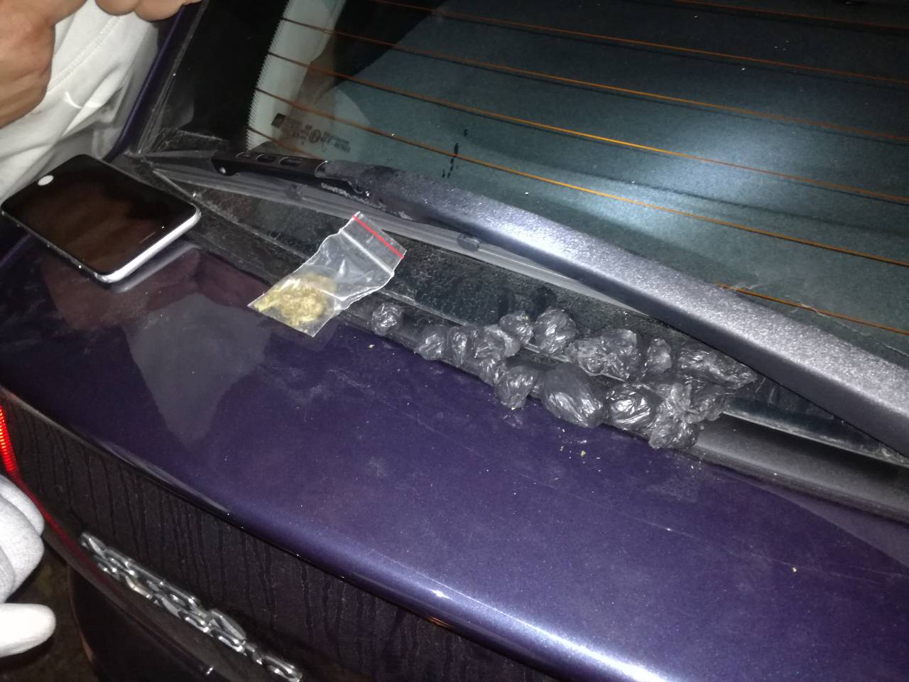 Неутрализираха престъпна група, разпространявала наркотици на територията на Своге