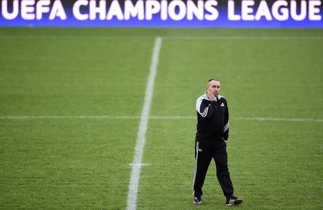 “Трабзонспор“ мисли за Мъри Стоилов