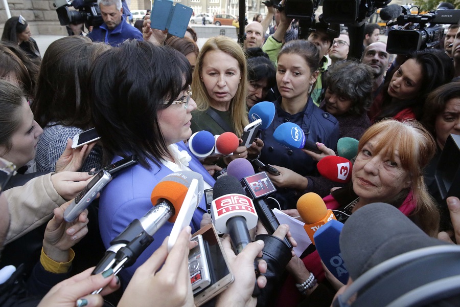 Корнелия Нинова: Единен нов разследващ орган получи само два гласа - на президента и моя