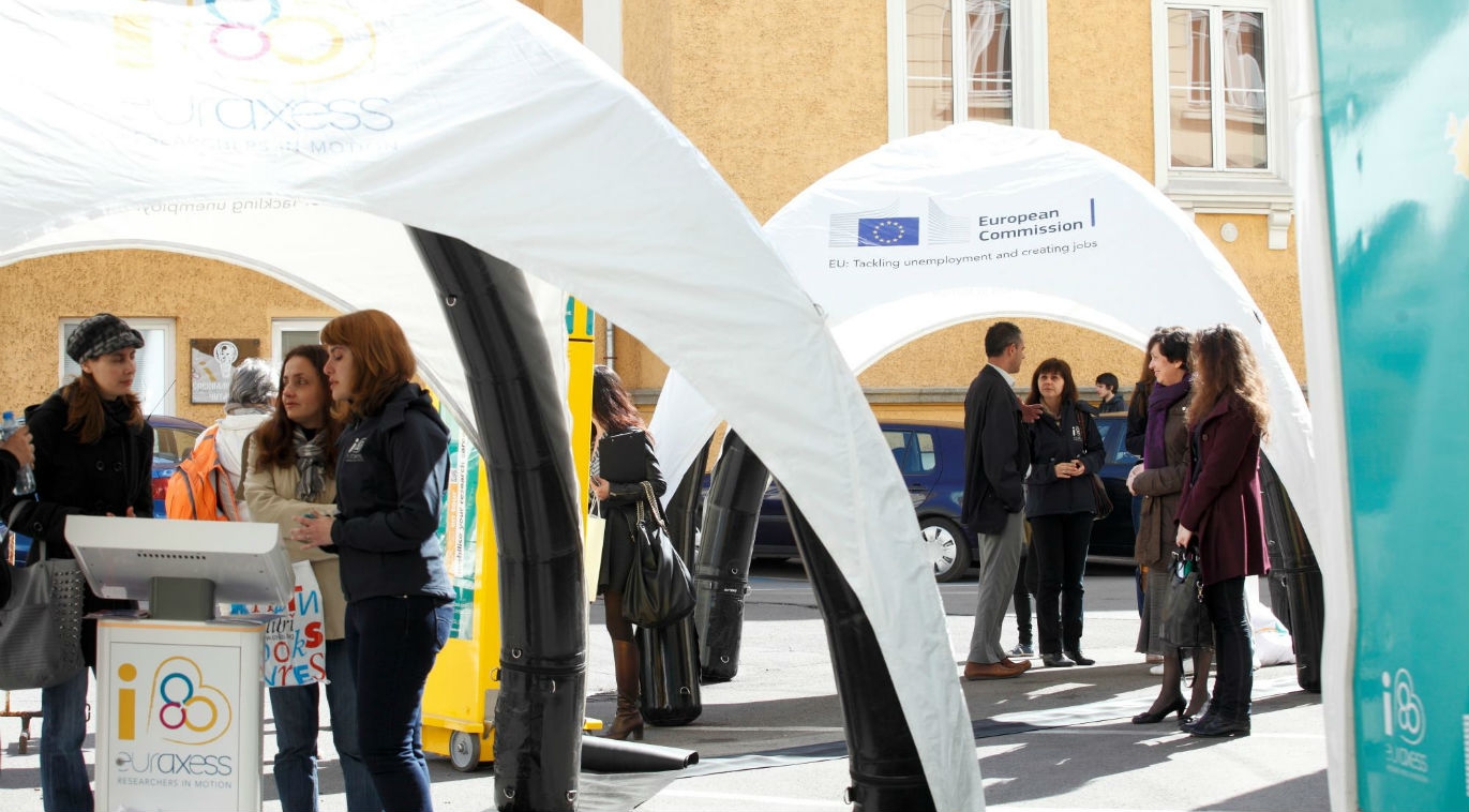 „Кариера за нова ERA” представя в Пловдив възможностите за професионална реализация на студенти