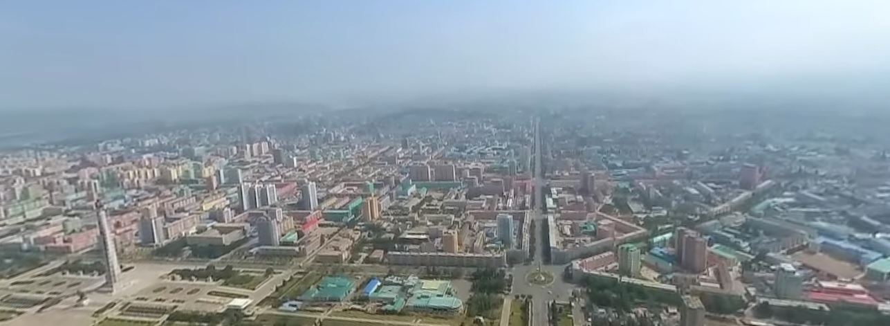 Фотограф засне Пхенян в 360-градусово видео от въздуха