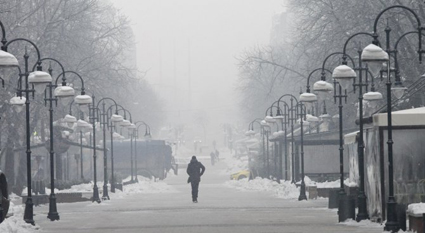 Сняг пада след седмица, застудява