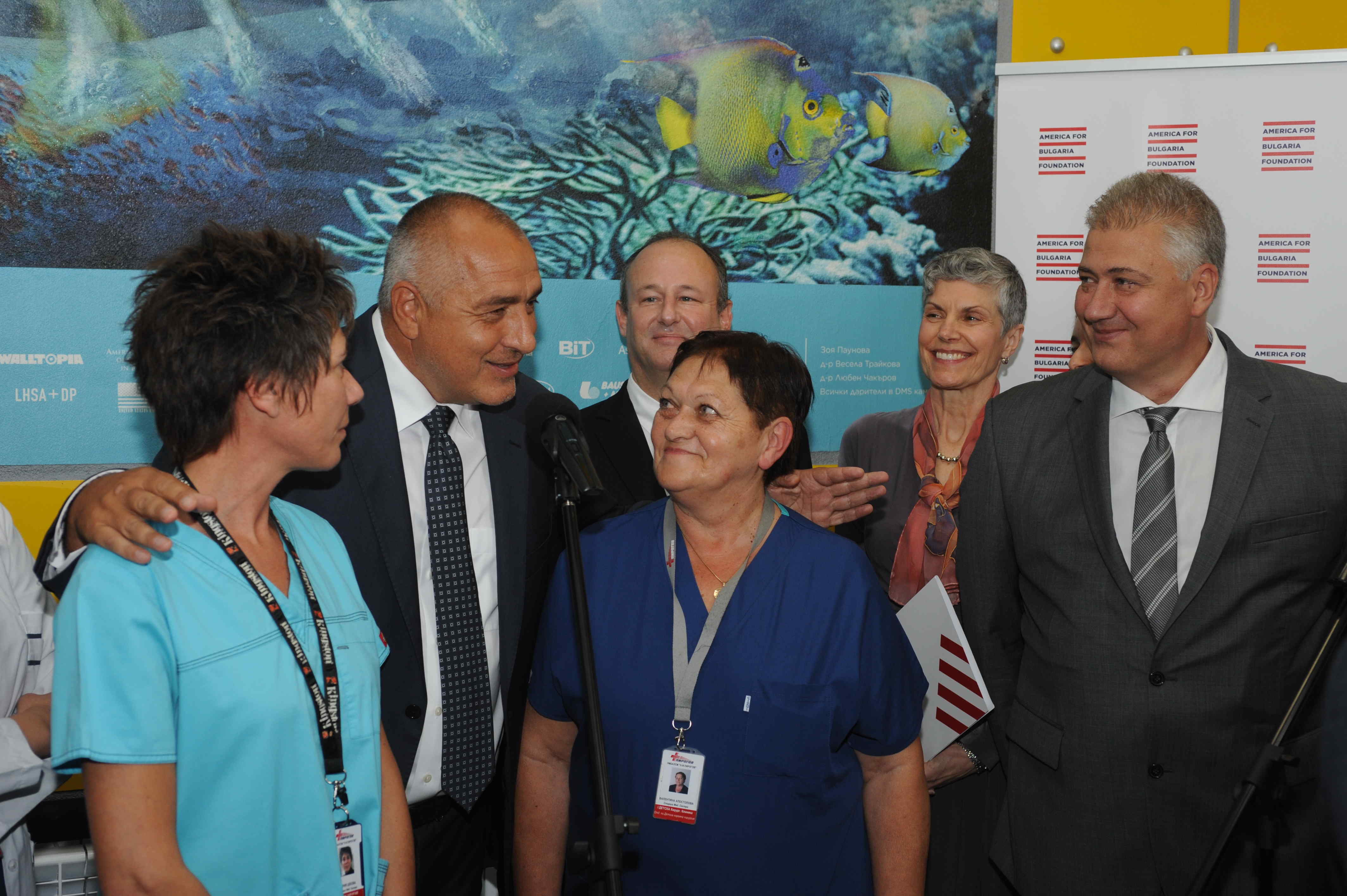 Премиерът откри обновеното детско отделение в "Пирогов" (СНИМКИ)