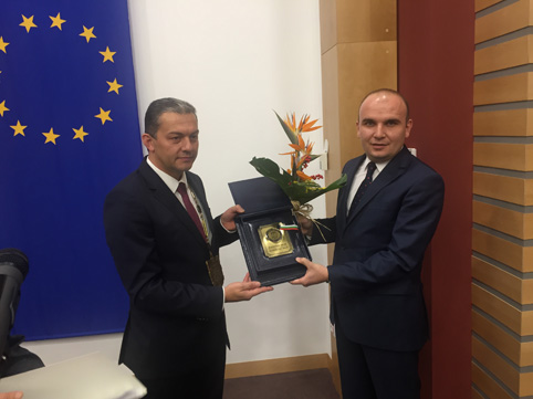 Илхан Кючюк е финалист  в международен конкурс