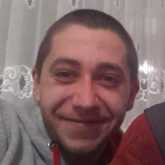 18 г. затвор за син, опитал да убие майка си