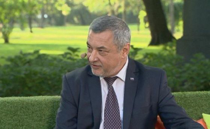 Валери Симеонов сравни с Бюджет 2018 с добре аранжирана пица „Калцоне”