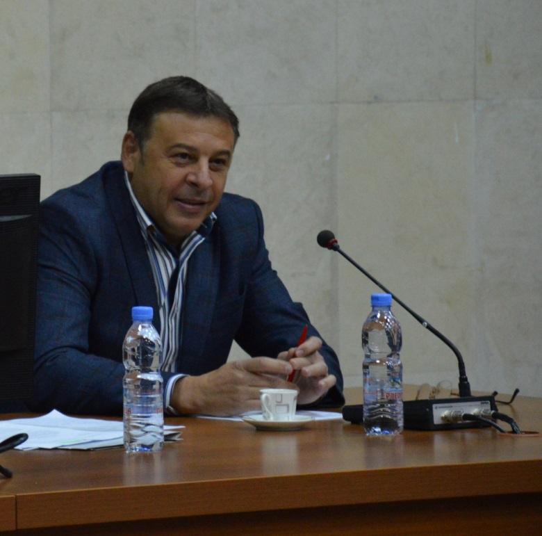 По предложение на кмета на Благоевград  д-р Атанас Камбитов част от функциониращите социални услуги с нови имена