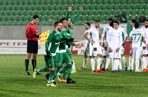 Страх от дузпи в „Берое“ (ВИДЕО)