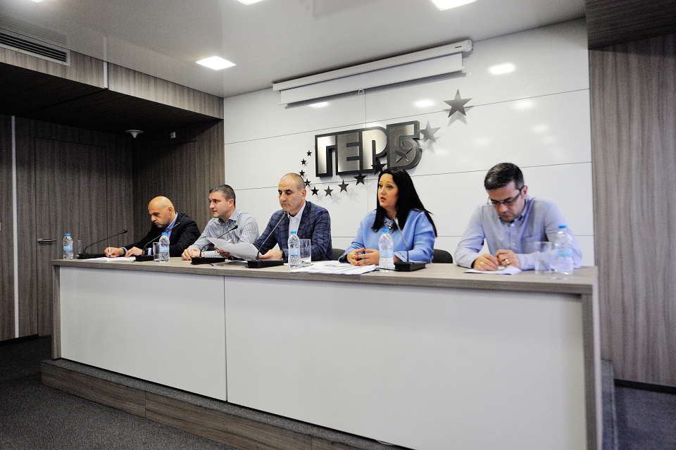 Брифингът на ГЕРБ през обектива на "Труд" (СНИМКИ)