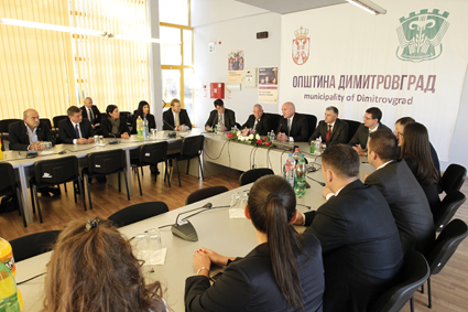 Главчев обсъди правата на българите в Сърбия