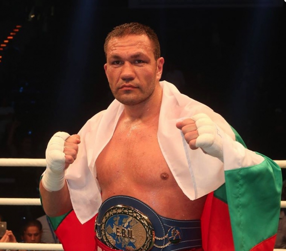 Джошуа: Едва ли Пулев би оцелял след 4-ия рунд