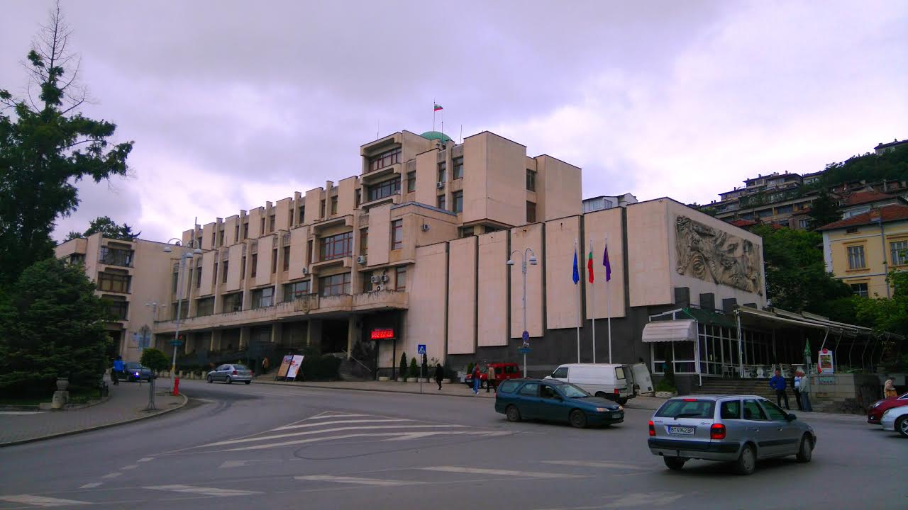 Ученици от Търново организират благотворителен концерт в помощ на болно дете