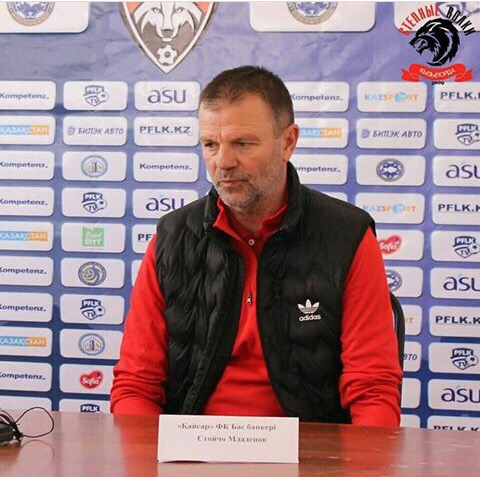 Стойчо Младенов още 1 година в „Кайсар“