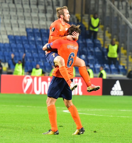 "Истанбул ББ" скочи на УЕФА