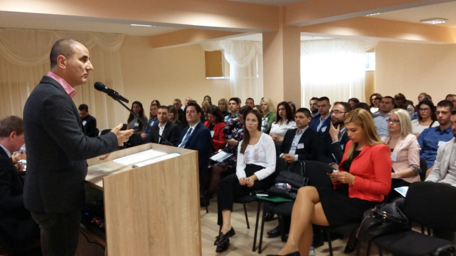 Цветанов: Конформизмът  и фалшивите новини днес са част от инструментариума на БСП и ДПС