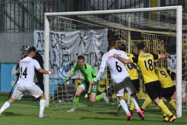 30 млн. лв. нужни за завършването на стадиона на „Ботев” по стандартите на УЕФА