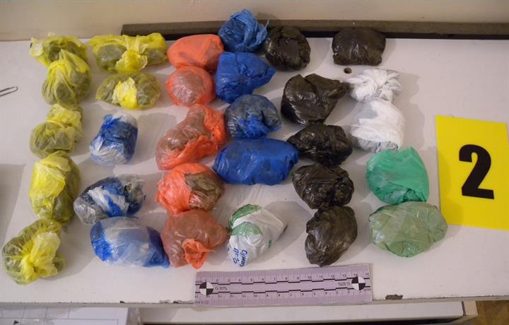 Закопчаха криминално проявен дилър на наркотици в Каварна