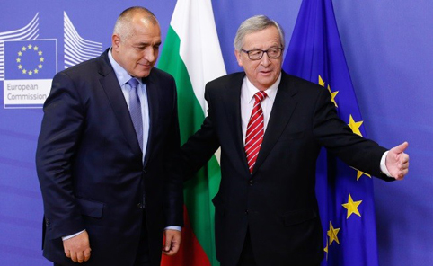 Премиерът рапортува на Юнкер