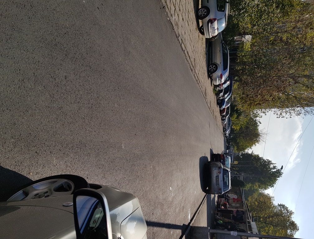 Асфалтираха улици и предблокови пространства в пловдивския район „Източен“