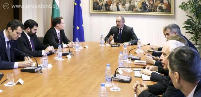 Радев: България ще насърчи инвеститорите, които носят добавена стойност за икономическия растеж и развитието на обществото