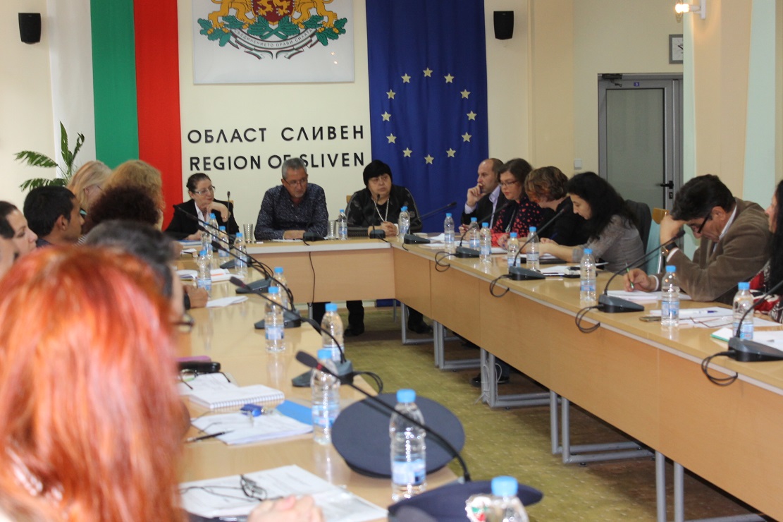 Над 200 акта за родители, които не са записали децата си в училище в Сливенско