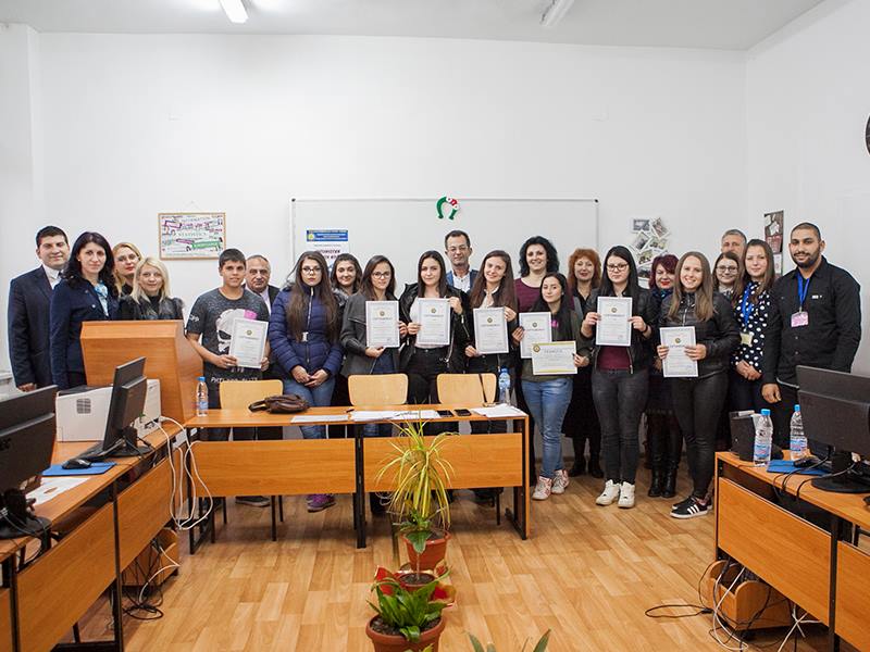 247 ученици участваха в Националното ученическо състезание в Стопанска академия